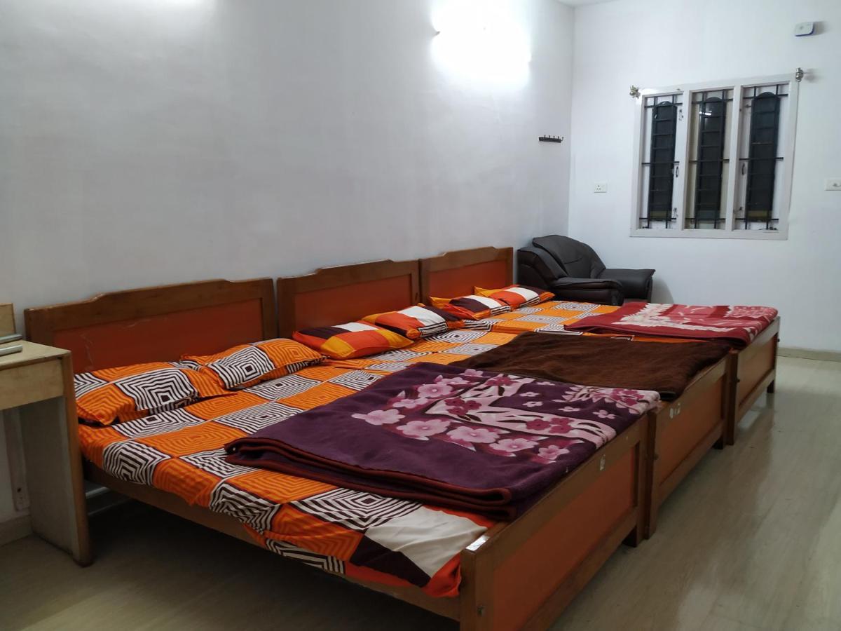 White House Anandagiri Hostel Kodaikanal Exterior photo