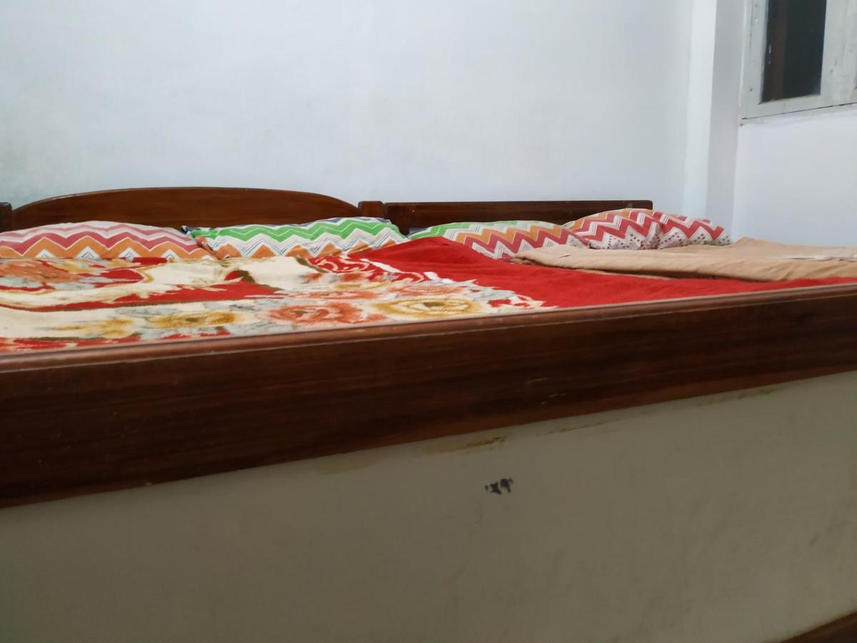 White House Anandagiri Hostel Kodaikanal Exterior photo
